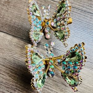 90s butterfly clips moving wings